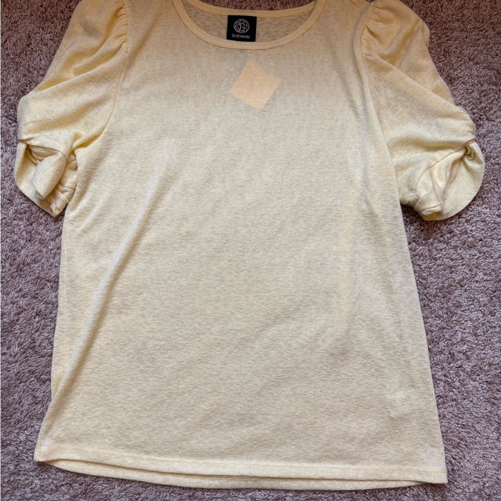 bobeau Pale Yellow Puff-Sleeve Short Sleeve Knit Top